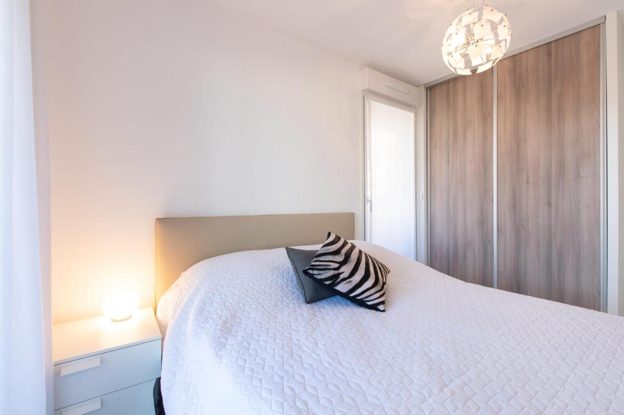 Renovated 2-Br Apartment With Terrace And Pool Cannes Exteriér fotografie