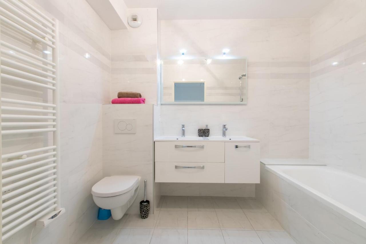 Renovated 2-Br Apartment With Terrace And Pool Cannes Exteriér fotografie